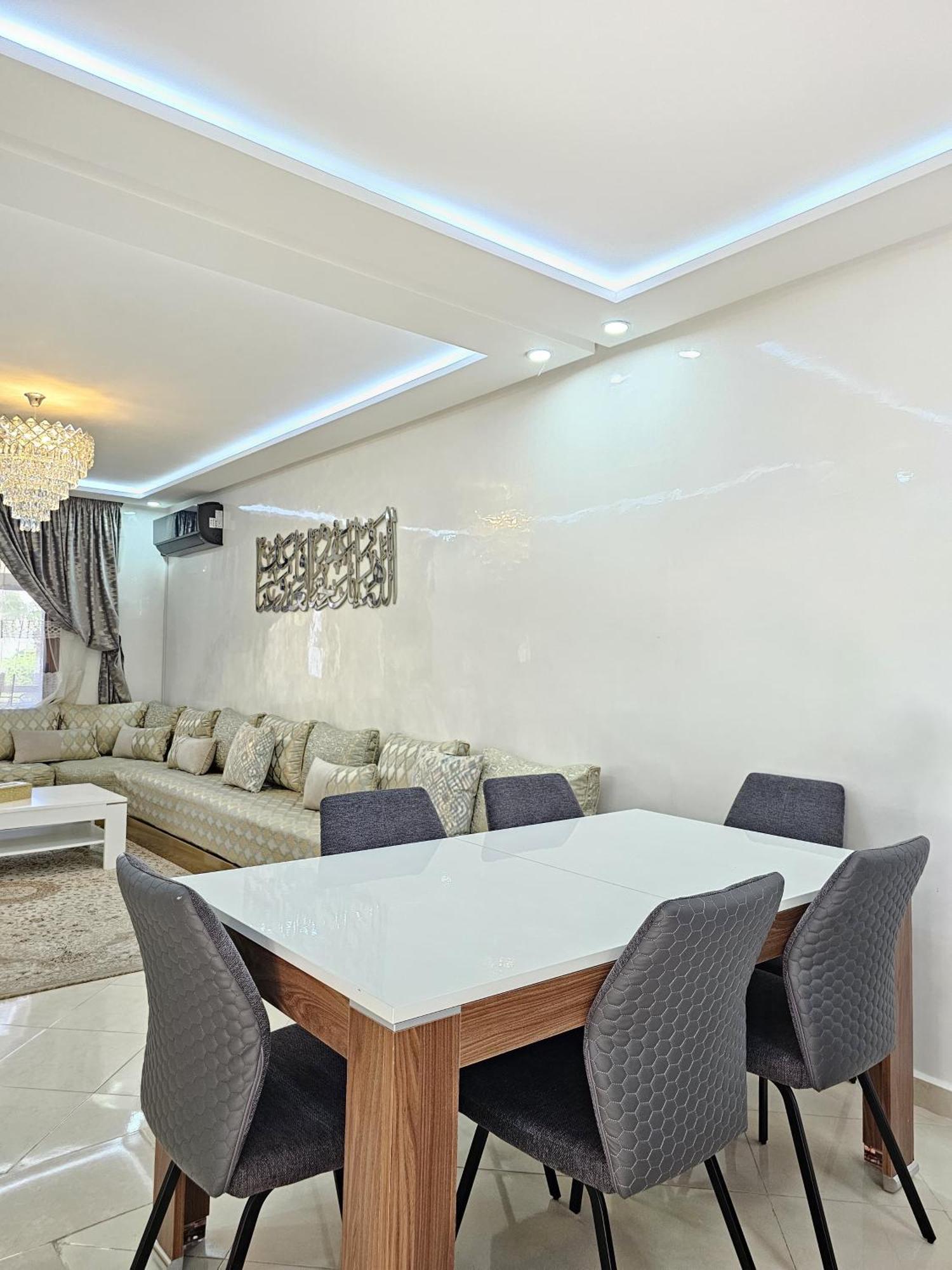 Apartment Amira Tanger Charf