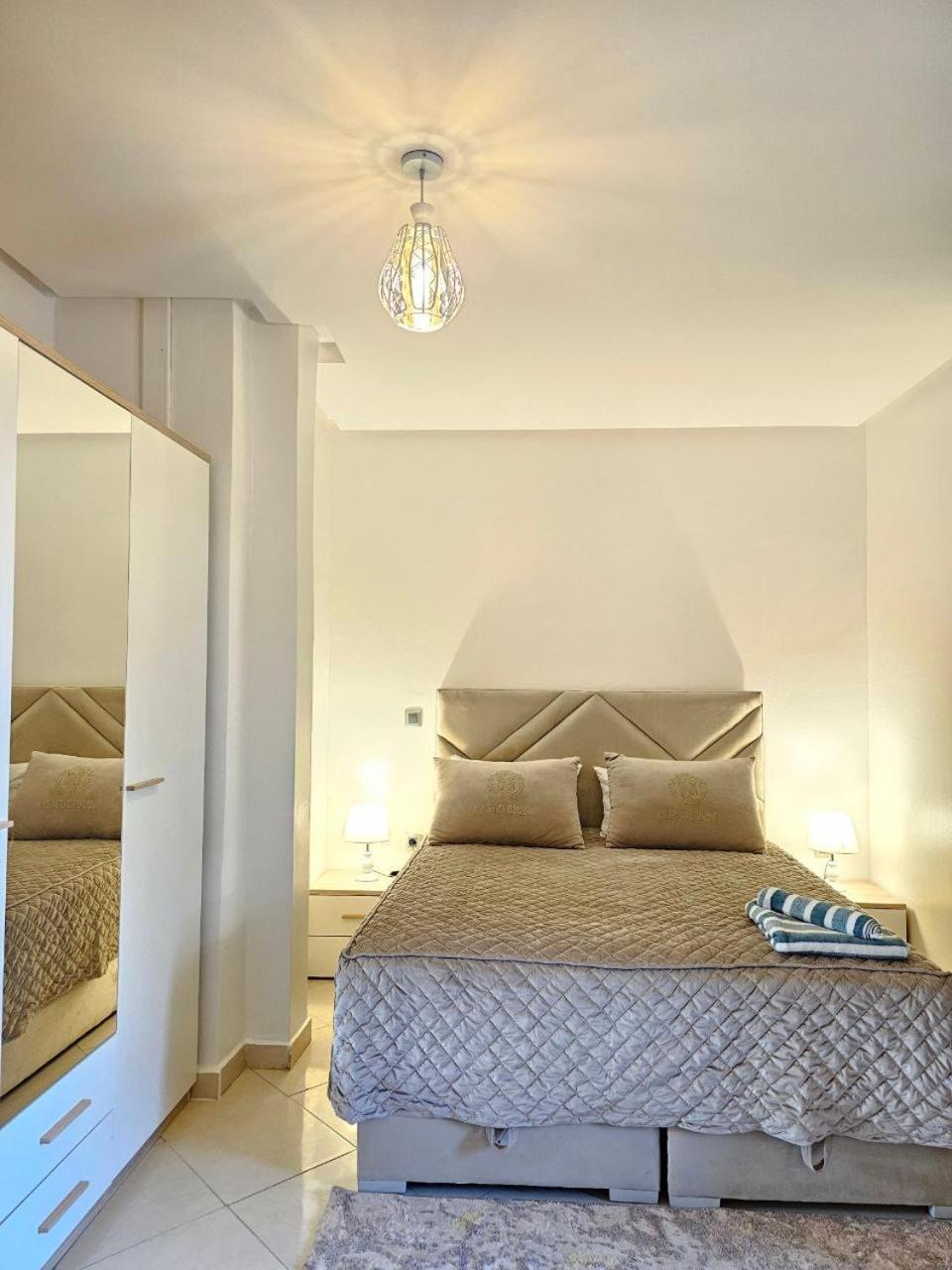Amira Tanger Apartment *
